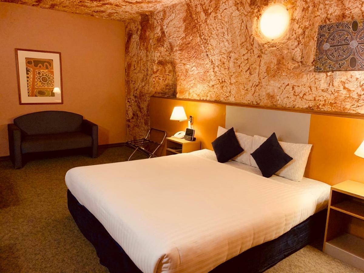 Desert Cave Hotel Coober Pedy Dış mekan fotoğraf