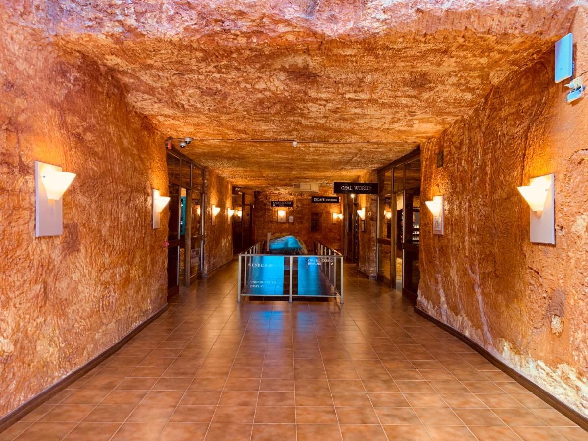 Desert Cave Hotel Coober Pedy Dış mekan fotoğraf