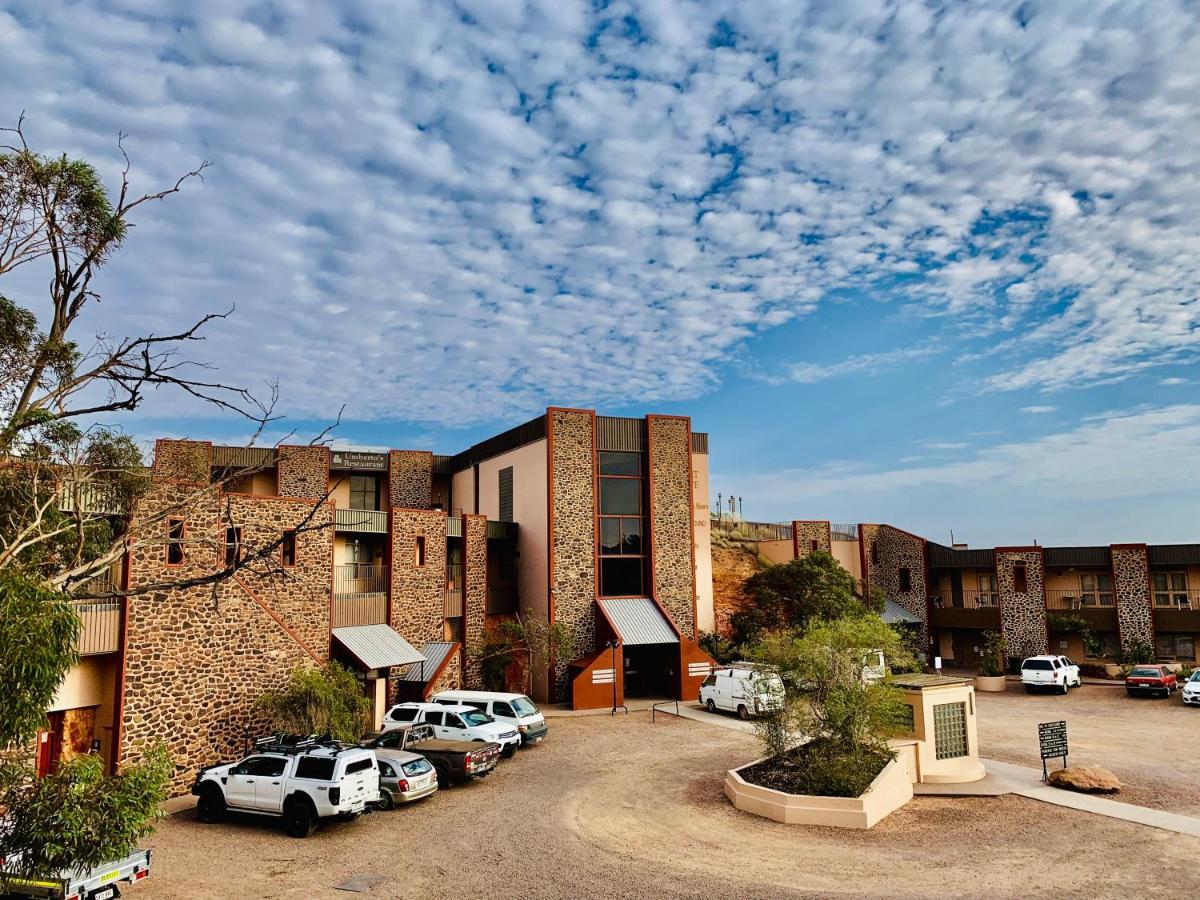 Desert Cave Hotel Coober Pedy Dış mekan fotoğraf